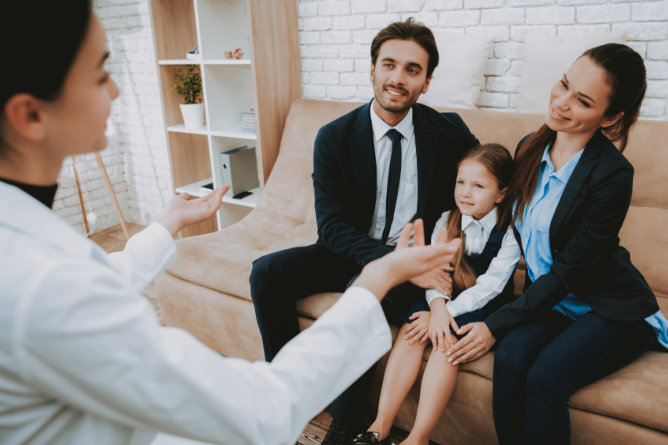 strengthening-family-bonds-through-therapy